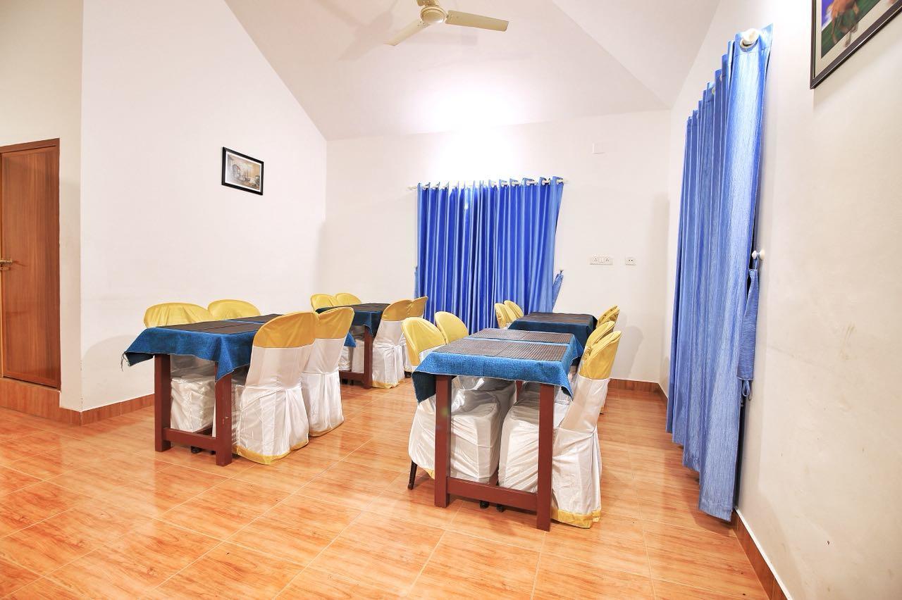 Three Roots Holiday Home Resort Sultan Bathery Exterior foto